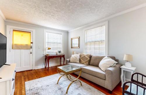 Historic Edgefield House | Parkside Place