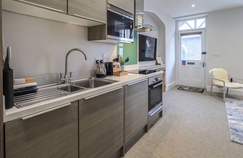 Bowness-on-Windermere Cottage | PARTRIDGE AT STONECLIFFE, romantic in Bowness-On-Windermere
