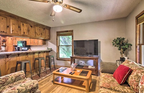 Weyers Cave House | Pet-Friendly VA Home ~ 30 Mi to Shenandoah NP