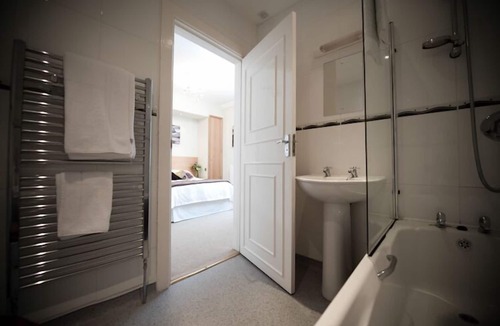 Narberth Hotel | Plas Hyfryd Hotel