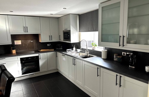 Port-Eynon Cottage | Port Eynon Beach Cottage - short walk to Port Eynon beach and village amenities