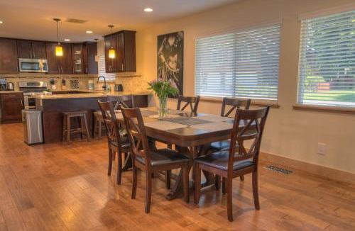 Montgomery Estates House | Prestigious Home South Lake Tahoe
