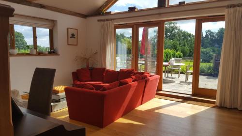 Haslemere House | Prestwick Oak Sleeps 8 Main House with Separate Oak Framed Barn Studio Rural