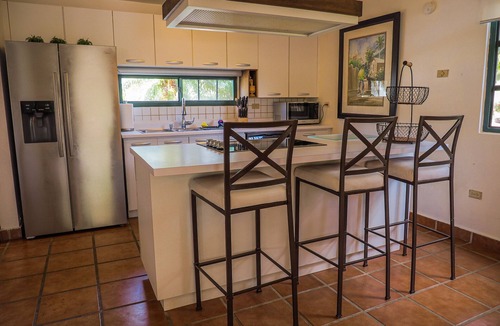 Mata de Platano House | ★ Private Getaway Mansion - Breathtaking View - 5BD - Near Rainforest - 5 ☆