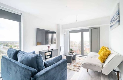 Eccles Apartment | Quiet Apartment in the Heart of Eccles Manchester