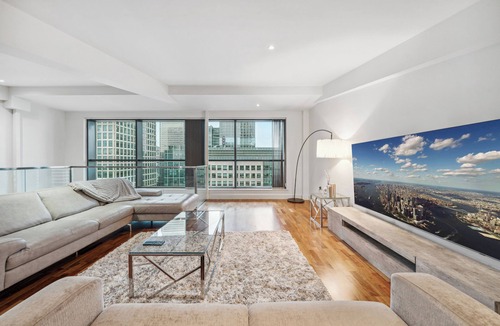 Canary Wharf Apartment | River View 2 bed 2 bath Penthouse Canary Wharf