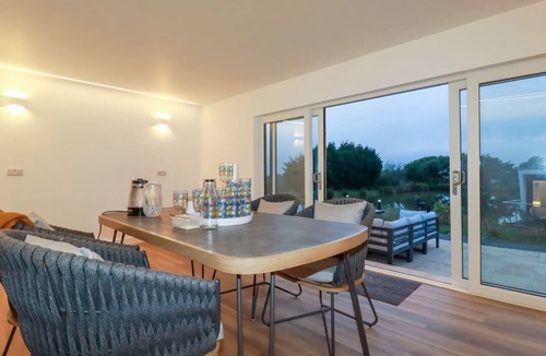 Saint Columb Major House | Riverside Exclusive Retreat, St Columb Major