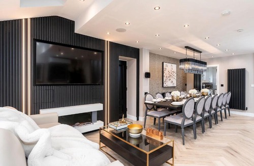 Salford Villa | Riverside Villas
