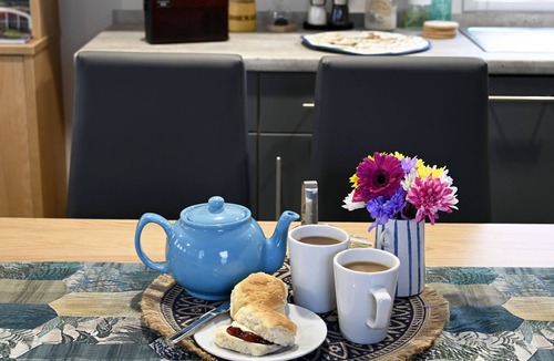 Truro Cottage | Rose View