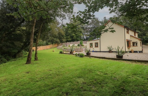Haverfordwest Cottage | Rudbaxton Water