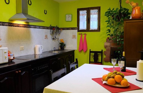 Vega de San Mateo Cottage | Rustic Holiday Cottage La Asomada with Amazing ViewsPerfect for Hik