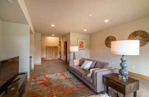 Ponderosa Palisades House | Schaffers Mill Getaway.