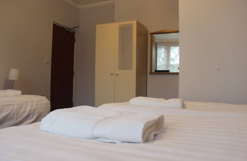 Cambridge Bed & Breakfast | Shelford Lodge