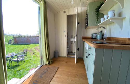 Michelmersh Other | Shepherd Huts on a Farmstay