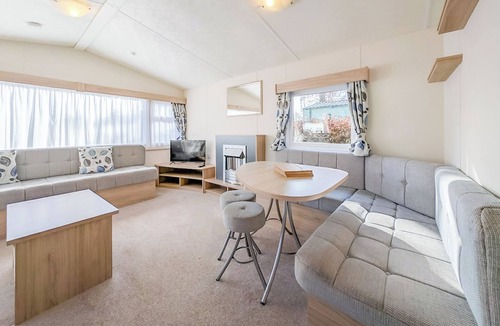 Penrith House | Silver 3 bedroom Caravan Pet Friendly