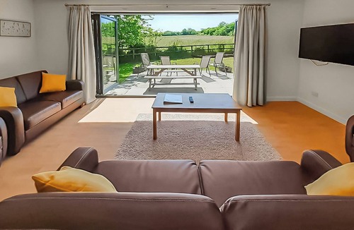 Brazzacott Cottage | Single storey cottage in its own secluded setting away from the lodges.