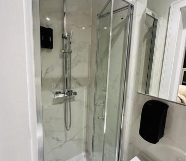 Magherafelt Apartment | Small Studio in Central London