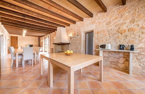 Campos House | Son Rossinyol Country House for 12 Guests with Private Pool and Wi-Fi