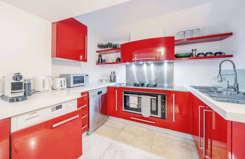 Tachbrook Apartment | Spacious and modern 2bed 2bath in Pimlico-Victoria