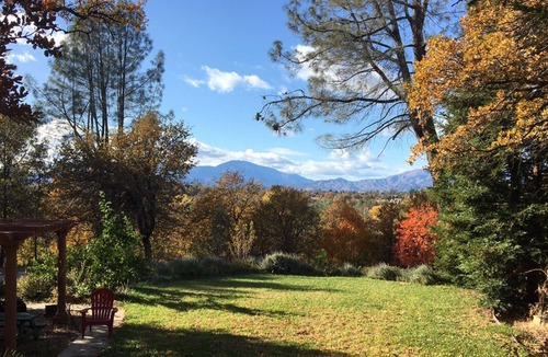 Redding Highlands House | Spacious, Beautiful panoramic sunset & Mts-views, separate GUESTHOUSE (extra)