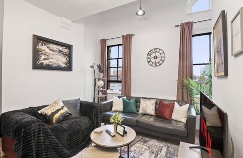Birmingham City Centre Apartment | Spacious City Apartment in Birmingham