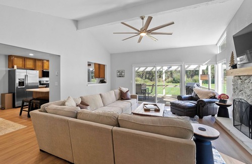 Plumas Eureka Estates House | Spacious Fairway Escape | Views, WiFi, EV Plug