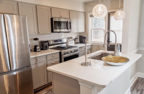 Beechfield House | Spacious, Peaceful Baltimore Townhome with Dedicated Workspace