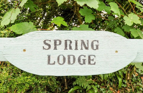 Bude Cottage | SPRING LODGE, pet friendly, country holiday cottage in Kilkhampton