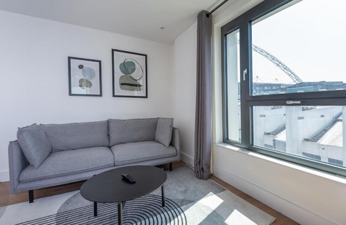 Wembley Park Apartment | Stadium View Flat with Terrace, Gym & Co-Working