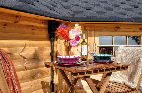 High Bickington Cabin | Stairway to Devon - Tarka Cabin