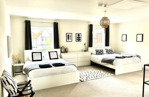 Rickling Green Apartment | Stansted Coach House - Apartment Hotel