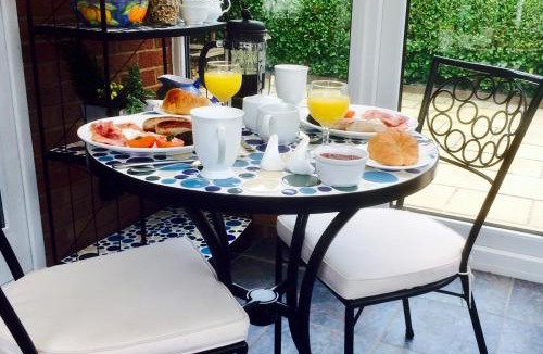 Hordle Bed & Breakfast | Stepping Stones B&B
