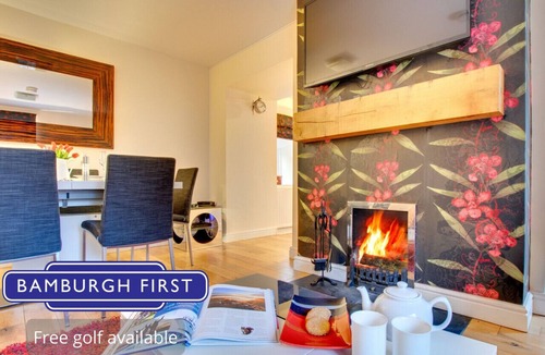 Adderstone House | Stewards Cottage - Three Bedroom House, Sleeps 6
