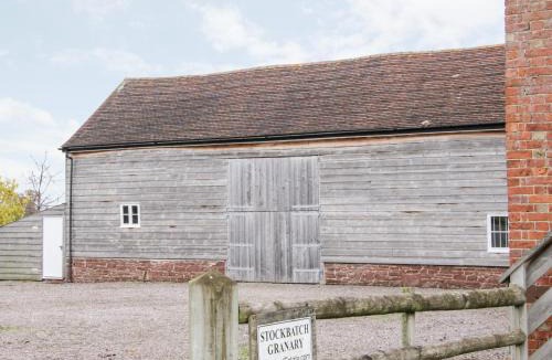 Eaton Mascott House | Stockbatch Granary at Pitchford Estate