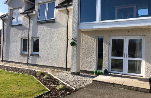 Culbokie Apartment | Strath View on the NC 500