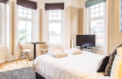 Westbourne Apartment | Studio Apartment 2 at Alum Chine Beach House