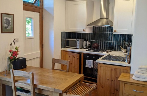Barmouth Apartment | Studio apartment set in idyllic farm beside the Golden River Mawddach
