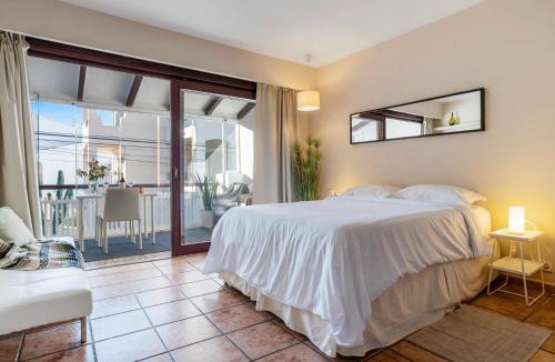 Puerto Banus Apartment | Studio del Mar Marbella - Walk to the beach