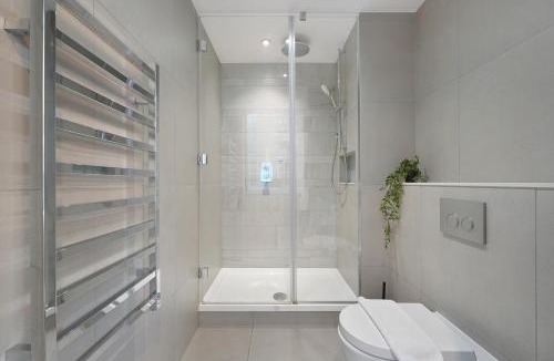 Manchester City Centre Apartment | Stylish and Spacious 2 Bedroom 2 Bathroom Apartment