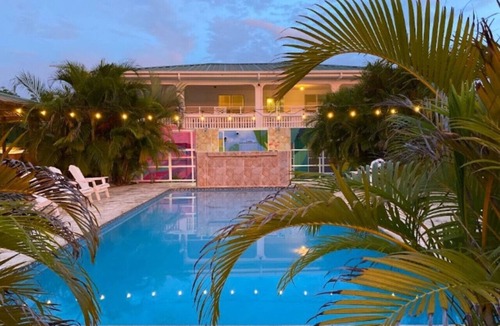 Tierras Nuevas Poniente Apartment | Stylish Studio at El Flamingo Beach Club