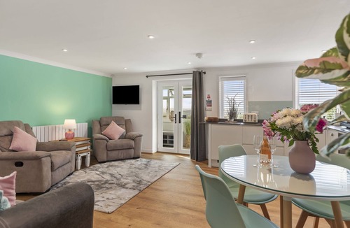 Llangynin Apartment | Stylish Rural Retreat with Countryside Views