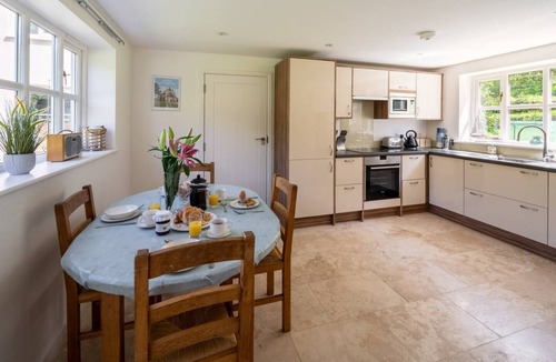 Holcombe Burnell House | Taste of Devon Paradise