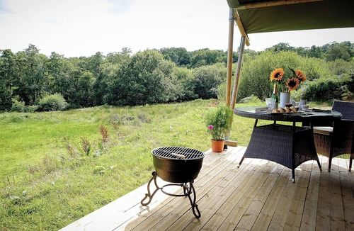West Compton Cottage | Tent 3 Oak Apple Lodge - UKC718
