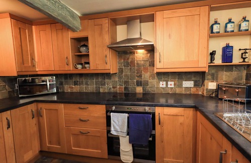 Bampton Cottage | TETHERA COTTAGE, family friendly, with open fire in Bampton, Cumbria