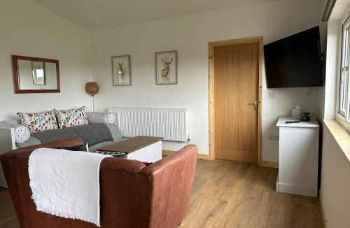 Williton Apartment | The Apple Press