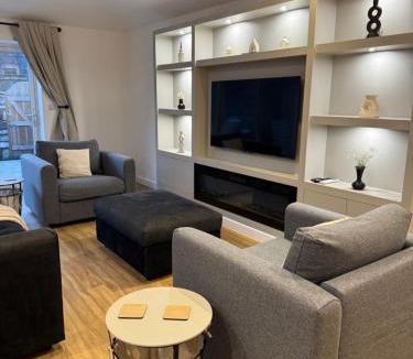 Weston-super-Mare Apartment | The Brambles bungalow