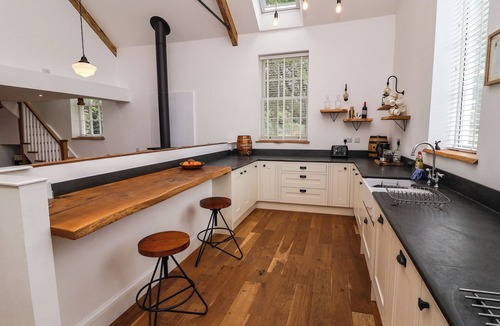 Holestone Moor Cottage | The Chapel