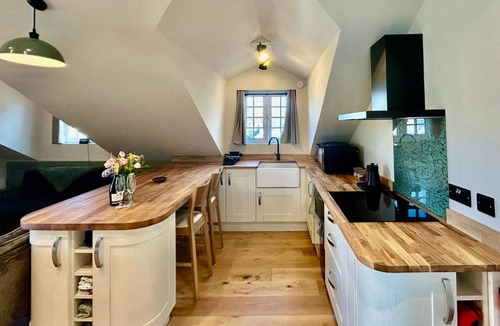 Saint John Apartment | The Coach House