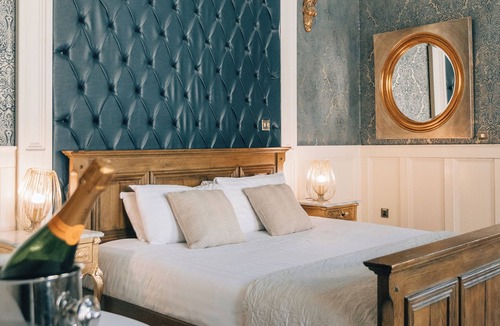 Butetown Hotel | The Coal Exchange Hotel