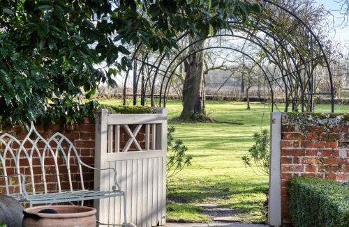Haverhill House | The Cottage